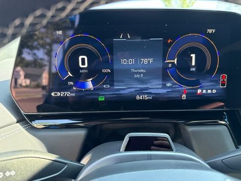 Used 2026 Chevrolet Silverado EV Trail Boss AWD/4WD image 23