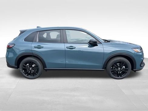 New 2026 Honda HR-V Sport image 9