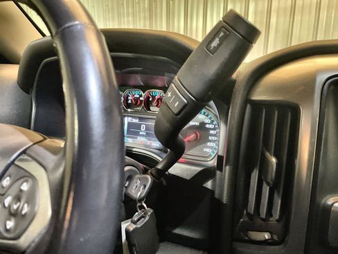 Used 2018 Chevrolet Silverado 1500 LT w/ All Star Edition image 15