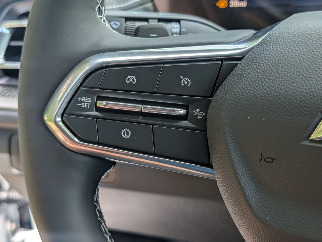 New 2027 Chevrolet Traverse LT FWD image 26