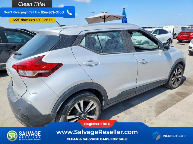 Used 2020 Nissan Kicks SV FWD image 4