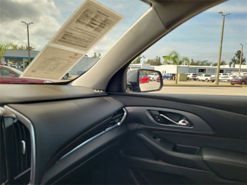 Used 2019 Chevrolet Traverse Premier w/ Driver Confidence II Package image 31