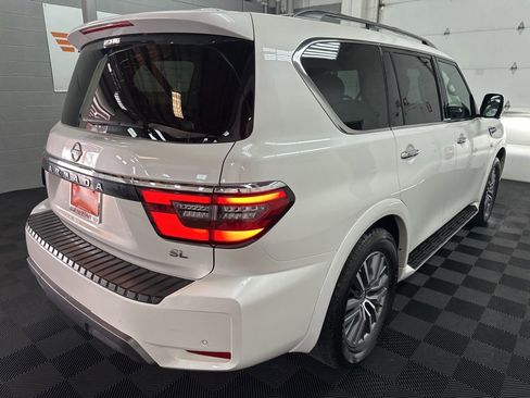 Used 2022 Nissan Armada SL w/ Captain's Chairs Package image 9