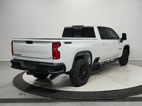 Used 2025 Chevrolet Silverado 2500 LT w/ Trail Boss Package AWD/4WD image 7