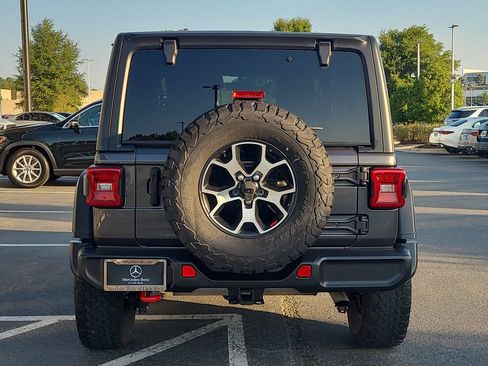 Used 2022 Jeep Wrangler Rubicon w/ LED Lighting Group AWD/4WD image 4