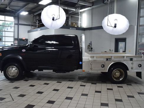 Used 2024 RAM 4500 Tradesman w/ Convenience Group AWD/4WD image 3