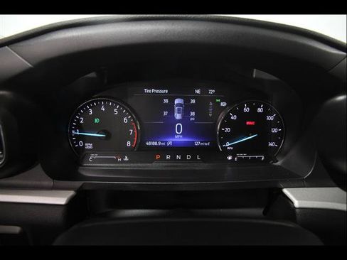 Certified 2023 Ford Explorer XLT w/ Equipment Group 202A AWD/4WD image 8