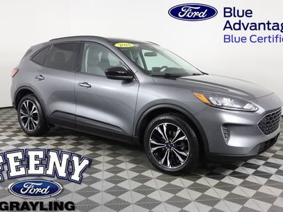 Used 2021 Ford Escape SE w/ SE Sport Appearance Package