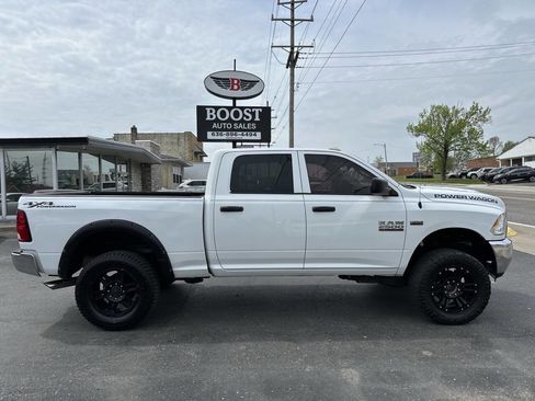 Used 2016 RAM 2500 Tradesman w/ Chrome Appearance Group image 8