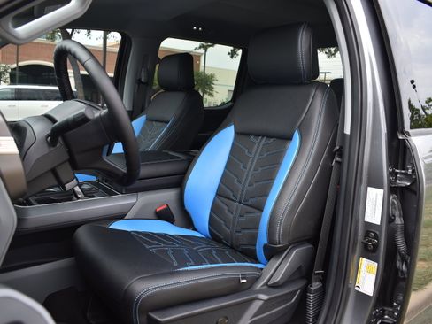 New 2024 Ford F150 Lightning XLT w/ Max Trailer Tow Package image 13