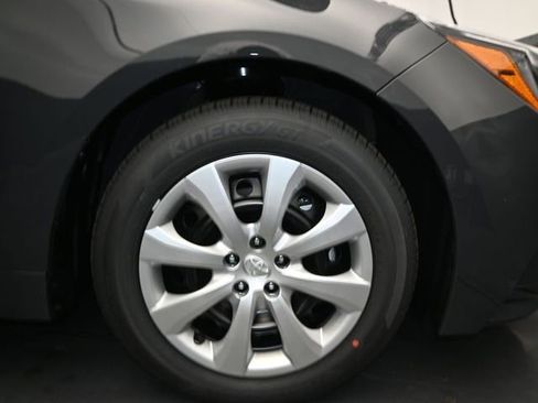 New 2026 Toyota Corolla LE FWD image 15
