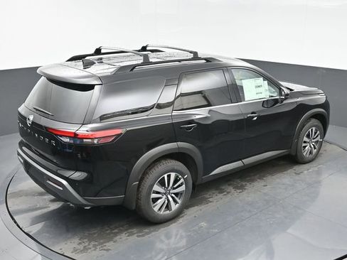 New 2026 Nissan Pathfinder SL image 32