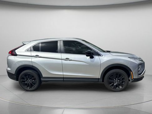 Used 2025 Mitsubishi Eclipse Cross LE AWD/4WD image 8