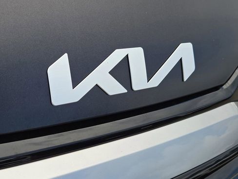 New 2026 Kia Sportage SX image 4