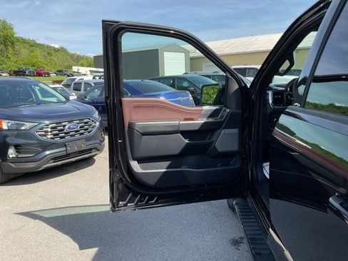 Used 2021 Ford F150 Lariat w/ Equipment Group 502A High AWD/4WD image 29