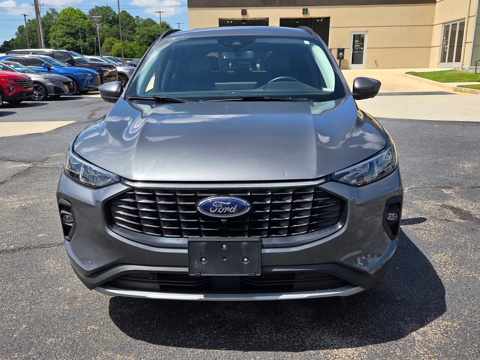Used 2024 Ford Escape Platinum AWD/4WD image 2