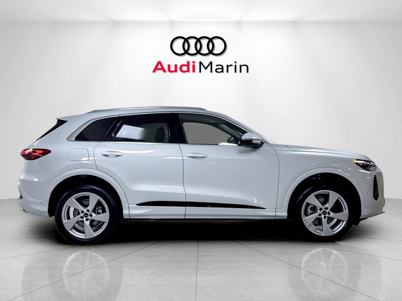 New 2026 Audi Q5 Premium AWD/4WD image 6