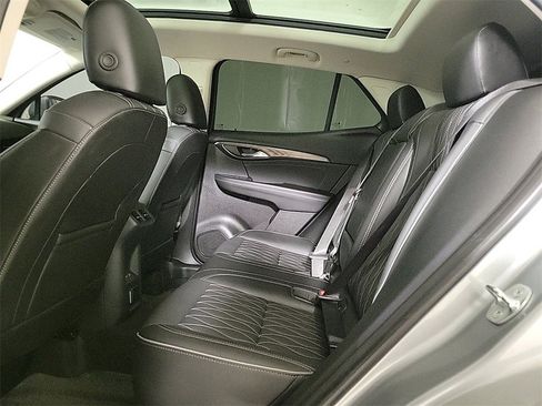 Used 2023 Buick Envision Avenir image 15