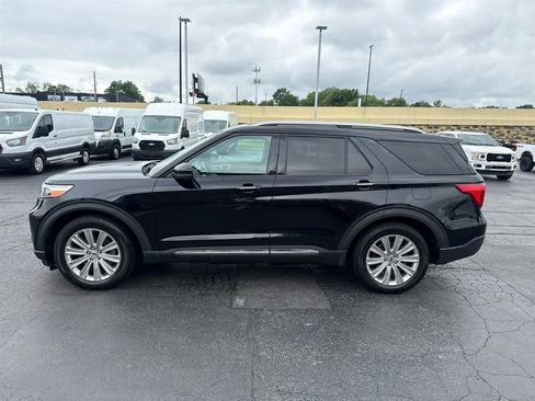 Used 2021 Ford Explorer Limited w/ Equipment Group 301A RWD image 5