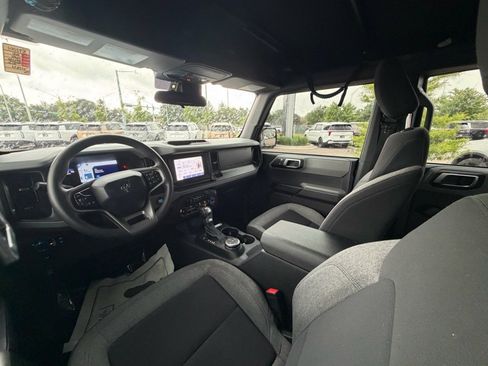 Used 2021 Ford Bronco 4-Door AWD/4WD image 8