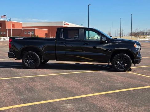 Used 2023 Chevrolet Silverado 1500 RST image 6