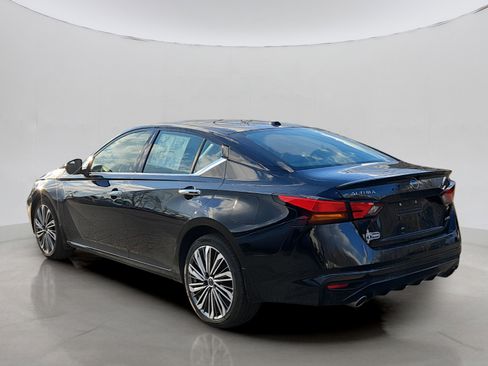 Used 2024 Nissan Altima 2.5 SL image 29