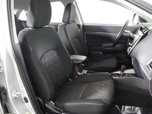 Used 2024 Mitsubishi Outlander Sport LE image 28