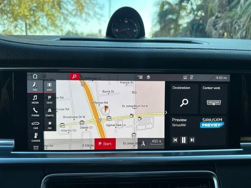 Used 2019 Porsche Panamera 4 w/ Premium Package Plus AWD/4WD image 21