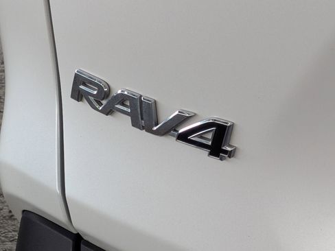 Used 2023 Toyota RAV4 XLE Premium AWD/4WD image 30
