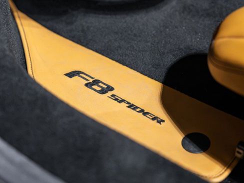 Used 2021 Ferrari F8 Tributo - PASSENGER DISPLAY - FRONT LI image 34