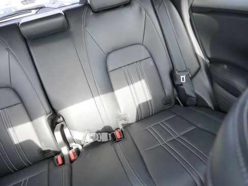 Used 2023 Honda HR-V EX-L image 14