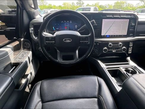 Used 2024 Ford F250 Lariat w/ Chrome Package image 11