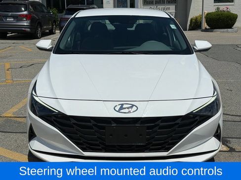 Certified 2023 Hyundai Elantra SEL FWD image 9