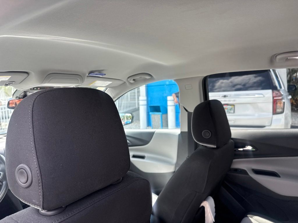 Used 2024 Chevrolet Equinox LS w/ LS Convenience Package FWD image 11