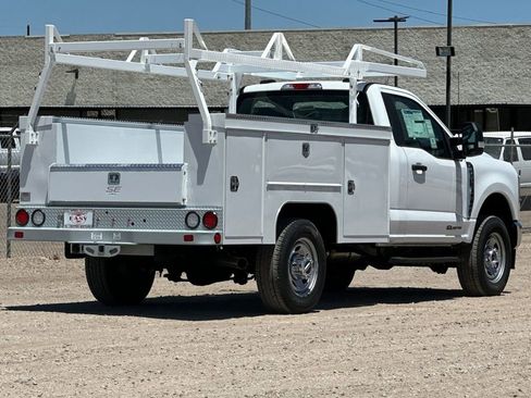 New 2025 Ford F350 XL w/ XL Chrome Package image 4
