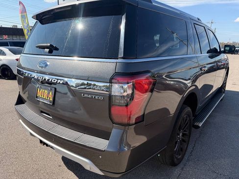 Used 2019 Ford Expedition Max Limited RWD image 24