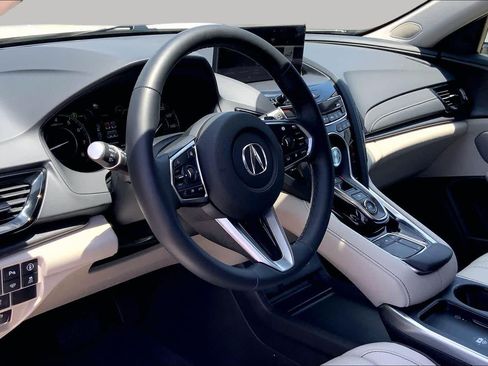 Used 2025 Acura RDX SH-AWD w/ Advance Package image 17