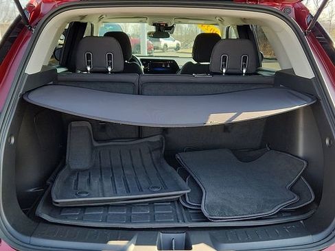 Certified 2024 Chevrolet TrailBlazer LT w/ LT Cold Weather Package FWD image 28