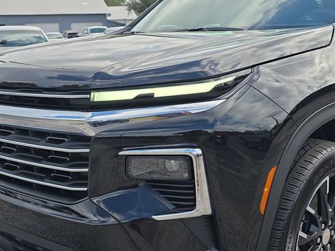 New 2026 Chevrolet Traverse LT w/ Sun and Wheel Package image 6