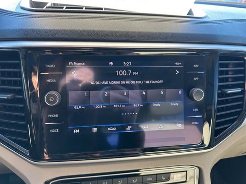 Used 2022 Volkswagen Atlas SEL image 22