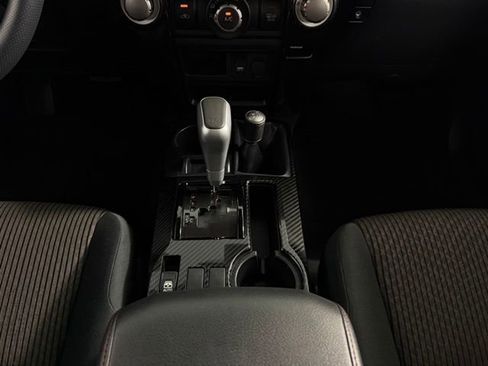 Used 2023 Toyota 4Runner TRD Off-Road image 18