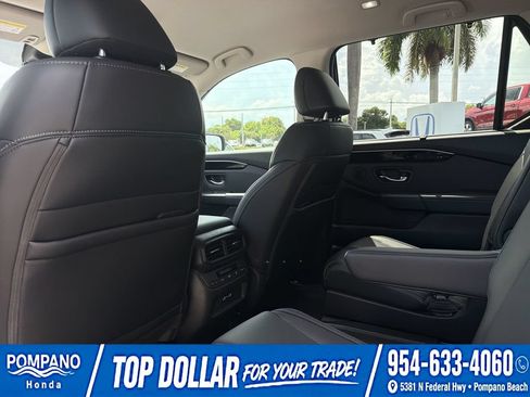 Used 2023 Honda Pilot EX-L image 25
