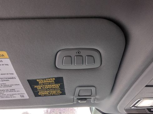 Used 2022 Lincoln Corsair Reserve w/ Elements Package image 26