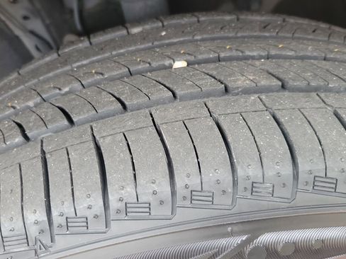 Certified 2021 Toyota RAV4 Limited image 30