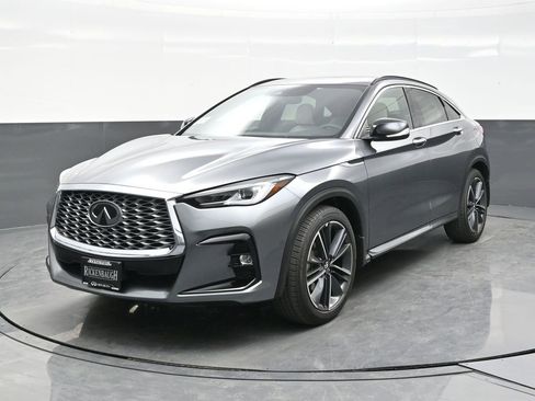 Used 2025 INFINITI QX55 Luxe w/ Cargo Package image 2