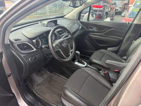 Used 2014 Buick Encore FWD image 8