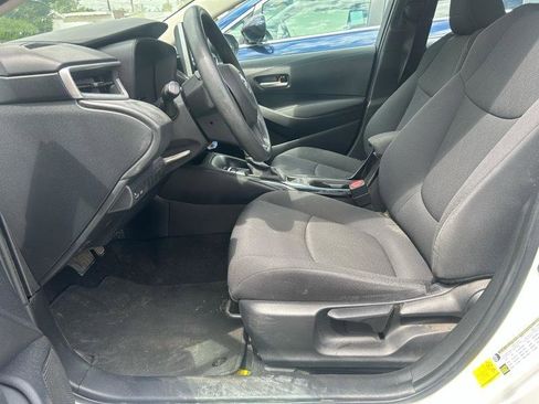 Used 2020 Toyota Corolla LE w/ Carpet Mat Package (TMS) image 6