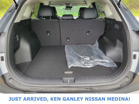 Used 2024 Kia Sportage EX FWD image 17