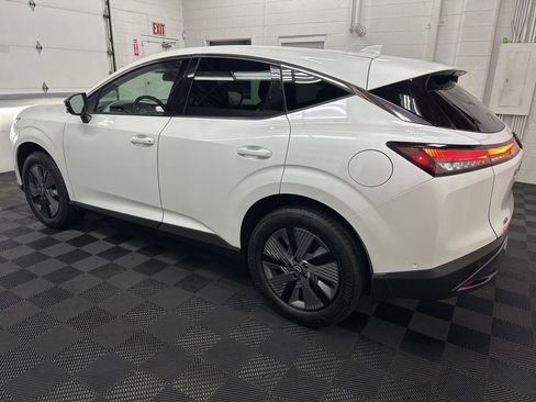 Used 2025 Nissan Murano SL AWD/4WD image 7