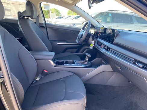 New 2026 Kia K4 LXS image 25